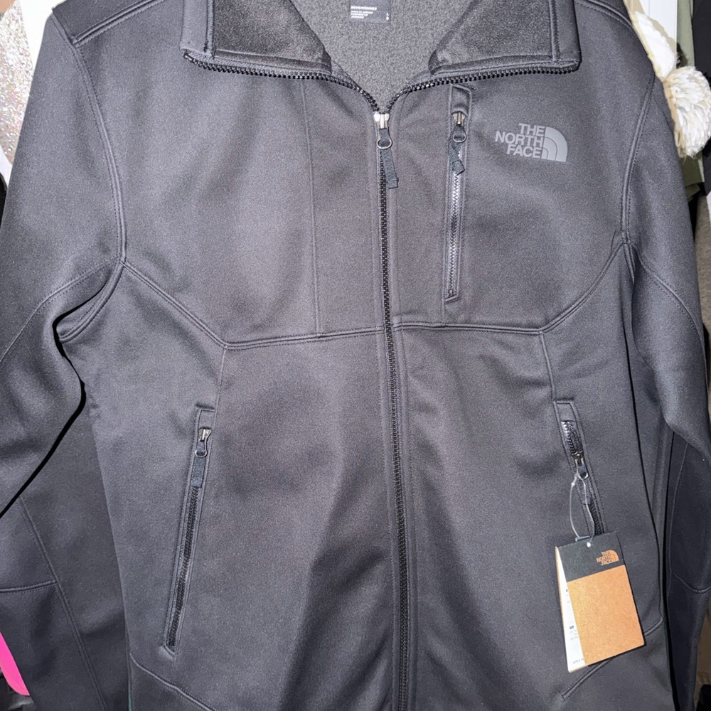 NWT The North Face Men's Black Apex Windwall  Jacket
